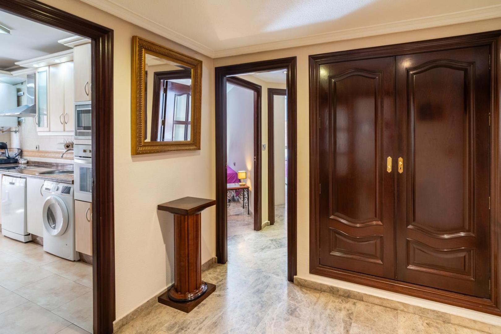 Gran Apartamento En El Centro Con Parking Gratis Córdoba Buitenkant foto